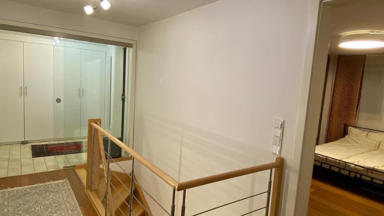 Fewo Luxus Wohnung Im Eigenen Ferienhaus, 120 Qm, Naehe Regensburg Mit Balkon, Terrasse & Garten, Gute Zuganbindung Laber Exterior foto