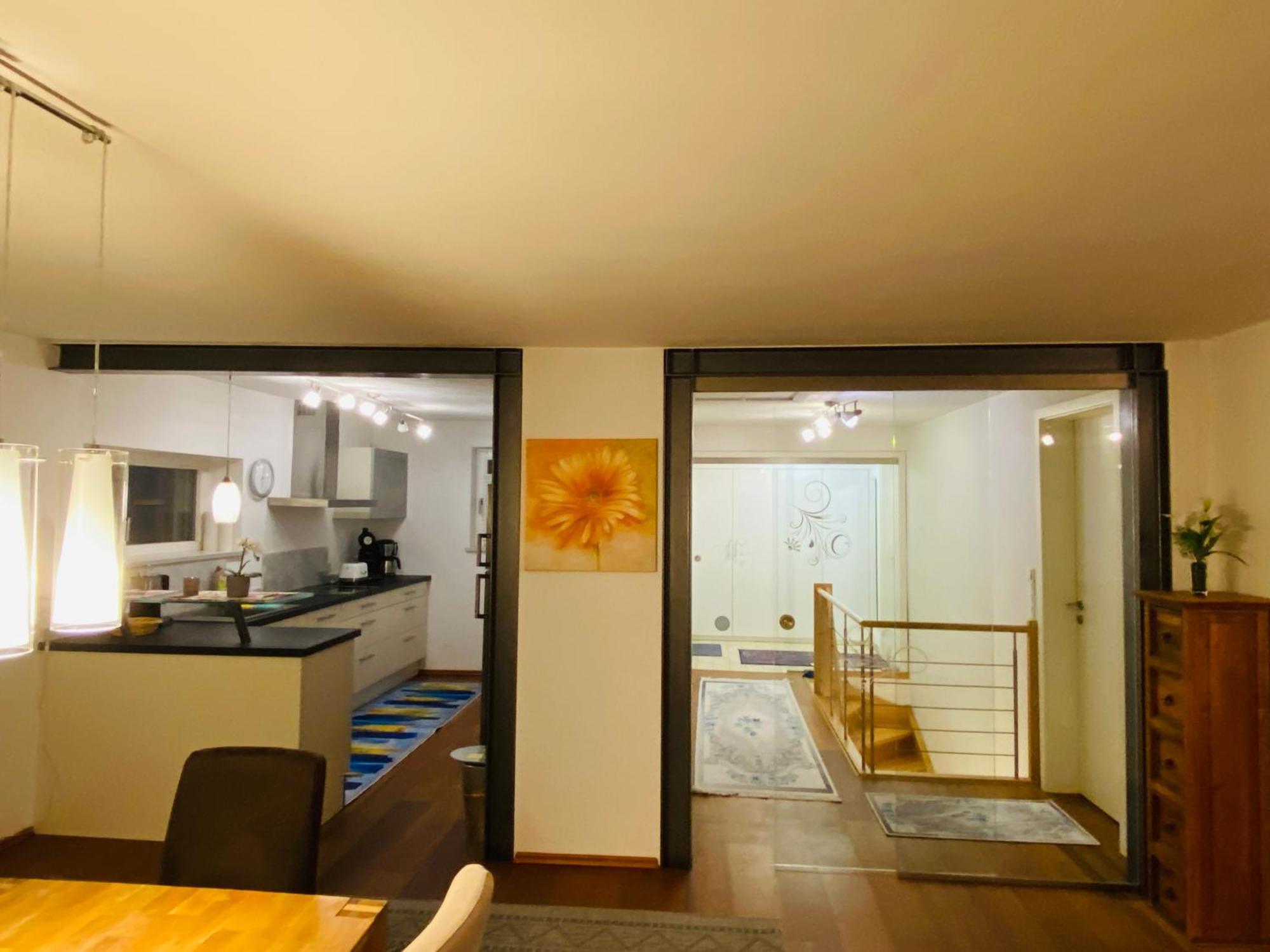 Fewo Luxus Wohnung Im Eigenen Ferienhaus, 120 Qm, Naehe Regensburg Mit Balkon, Terrasse & Garten, Gute Zuganbindung Laber Exterior foto